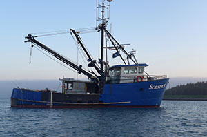 Photo of R/V Solstice in May 2015, by Danny Brothers.